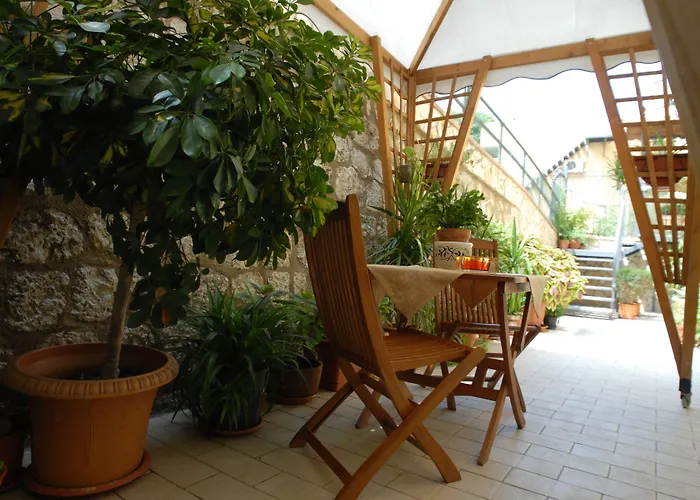 伊尔曼多尔洛酒店 3*