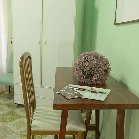 Bed & Breakfast Il Mandorlo 2*